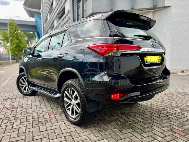 Toyota FORTUNER SRZ 2.7L (A) 78,900km Year 2020 - 2