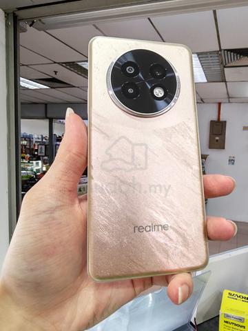 Realme 13 Plus 5G 12Gb + 14Gb Ram / 256Gb Rom 80W - photo 2 of 5