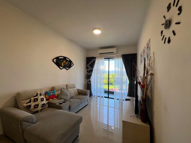 Riverside Residence 1