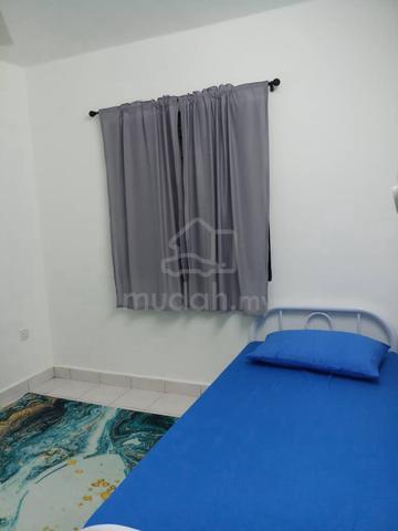 Master Bedroom at Flora Damansara, Damansara Perdana 1