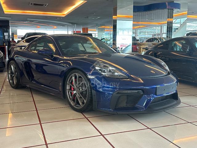 2022 Porsche 718 4.0 Cayman GT4 Coupe Sport Chrono - 1