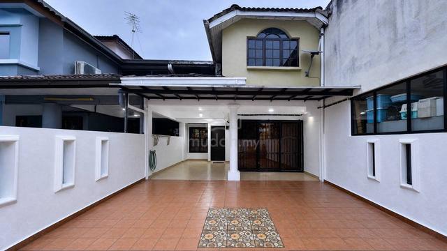 Renovated Move In Condition Double Storey Terrace Seksyen 20 Shah Alam 1