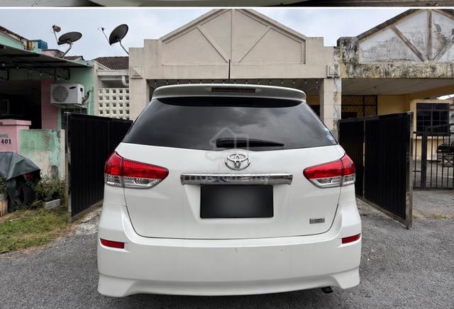 2011 Toyota WISH 1.8 S ZGE20W (A) - 2