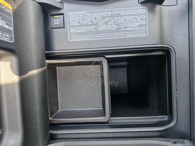 2024 Toyota LANDCRUISER 3.5 AX Sunroof - 5