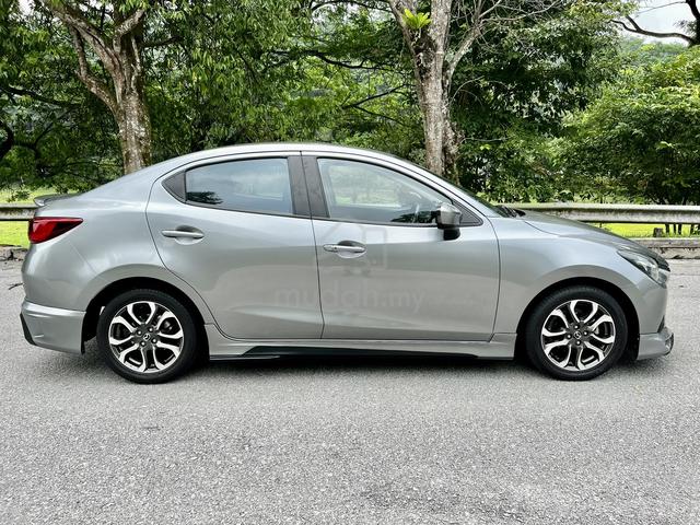 2016 Mazda 2 1.5 SKYACTIV SEDAN (A) | Grey - 5