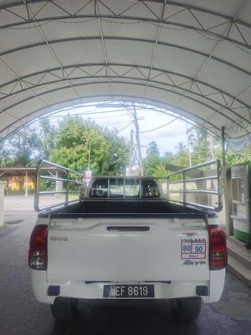 Toyota HILUX 2.4 4WD SINGLE CAB Enjin Baru - 4