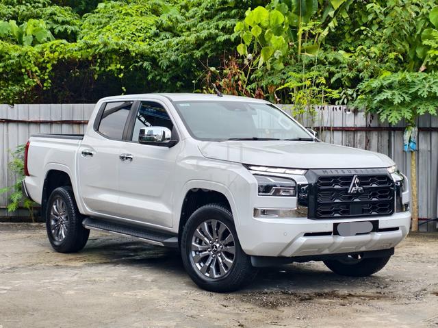 2024 Mitsubishi TRITON 2.4 PREMIUM MY24 LC (A) - 1