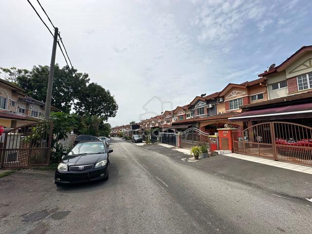 2 Storey House near UTAR Taman Suria Bandar Sungai Long (Best Deal) 1