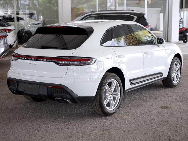 2023 Porsche MACAN 2.0 SPORT CHRONO PANO ROOF - 2