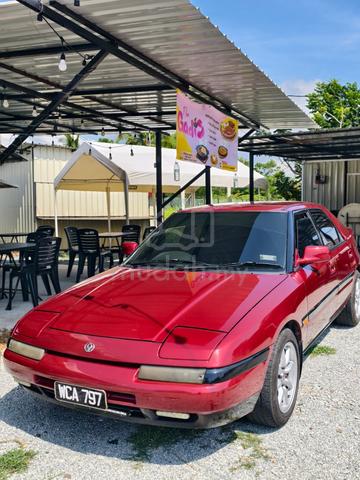 Mazda astina 323 - 2