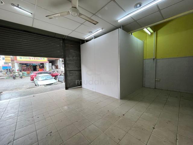 Seri Kembangan Putra Permai Shop for Rent-Ground Floor, 660sqft 1
