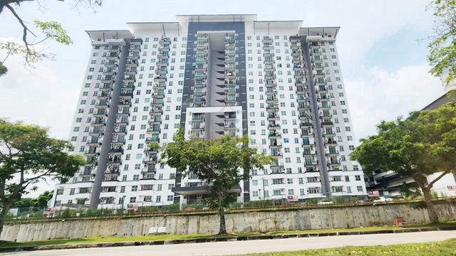 Lake View Suites 1