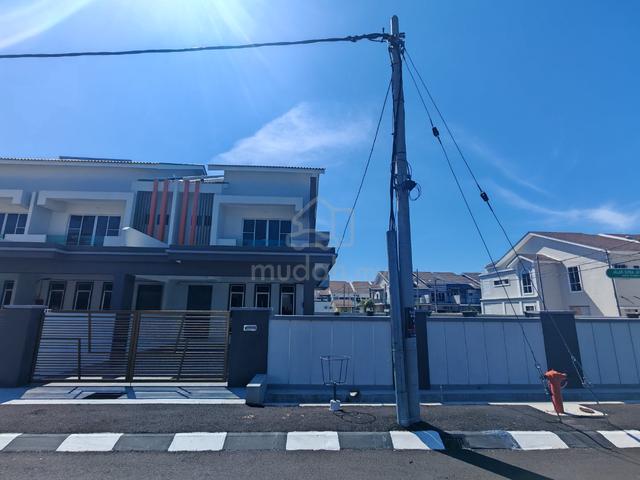 Double Storey Terrcae Corner Lot @ Taman Suria Jaya 2 Sitiawan 1