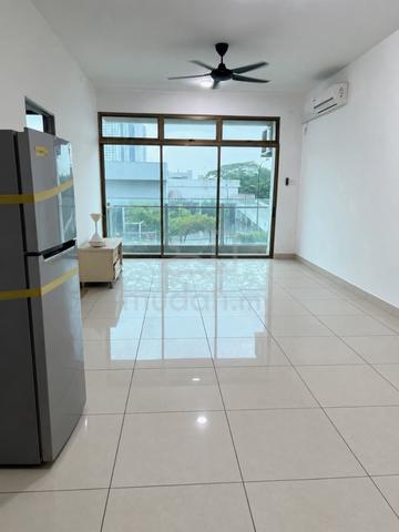 Parc Regency 1