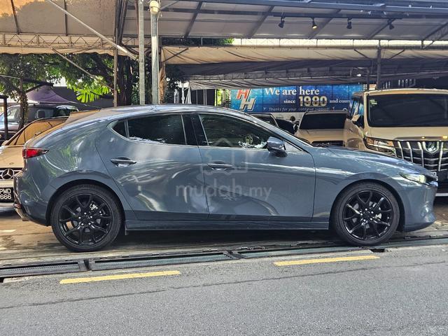 2021 Mazda 3 Liftback High Plus 2.0 4-Door - 5