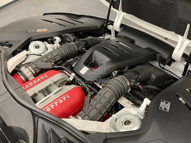 2025 Ferrari Purosangue V12 Red Interior JAPAN 6A - 4
