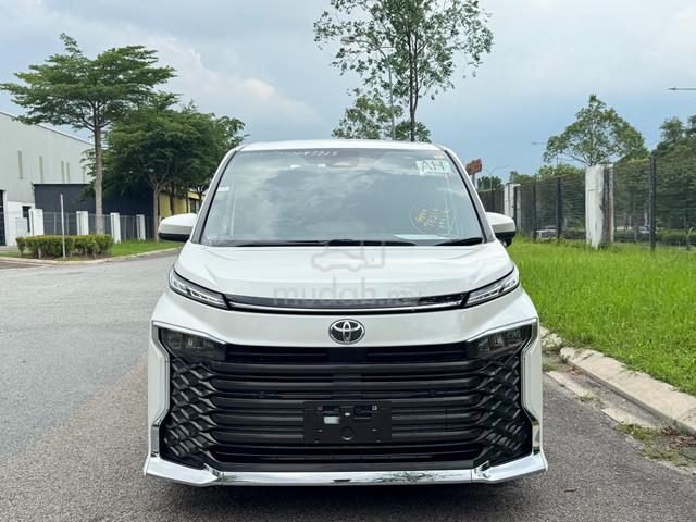 2023 Toyota VOXY 2.0 S-Z (A) 8K MILEAGE 4.5A - 2