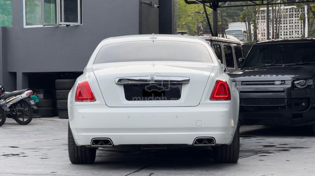 2013 Rolls Royce GHOST Chairman Spec EWB 6.6 (A) - 5