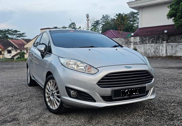 2013 Ford FIESTA 1.5 TITANIUM (A) loan kedai - 1