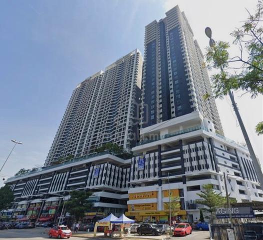 KL Traders Square Residences 1