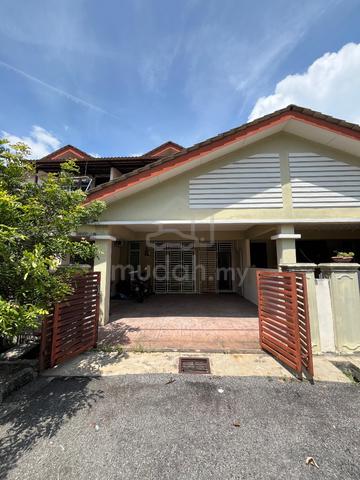 Double storey open facing 1
