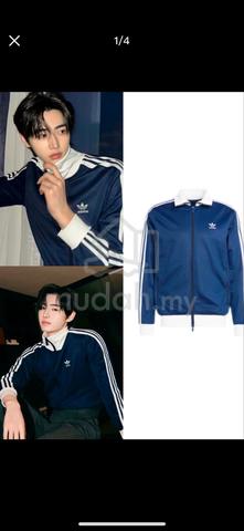 Adidas jacket - photo 2 of 3