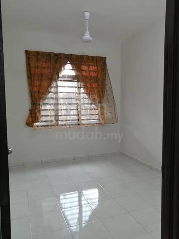 Kemudahan berdekatn Sekolah,speedmart,Bebas banjir,bebas denggi 1