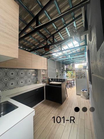 [Corner Lot] Aman Perdana 2sty bungalow corner 61*80sqft Reno for sale 4