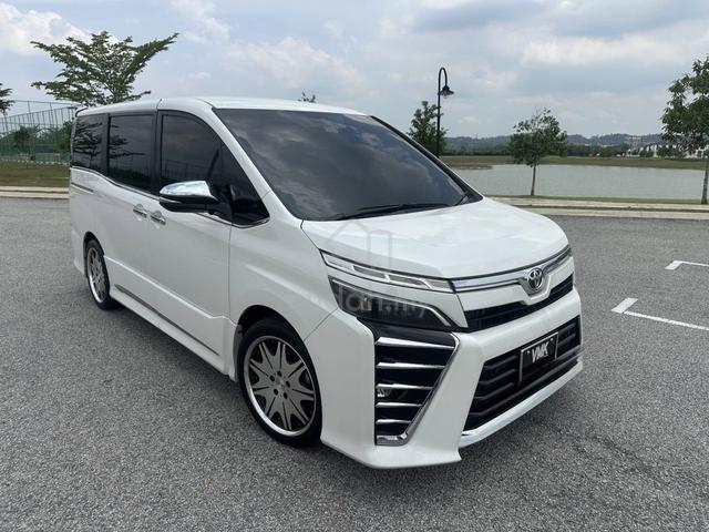 2021 Toyota VOXY 2.0 ZS KIRAMEKI III (A) - 5