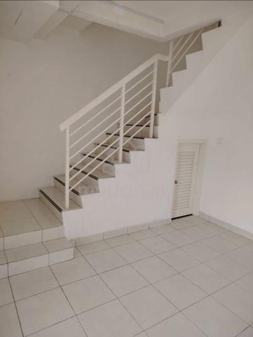 [CHEAPEST] Ipoh Meru Perdana 2-Storey Terrace House 4Bedroom 3 Bathroo 4
