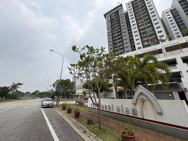 Residensi Alami 1