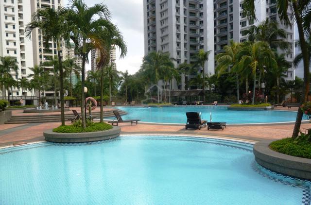 Straits View Condominium 1