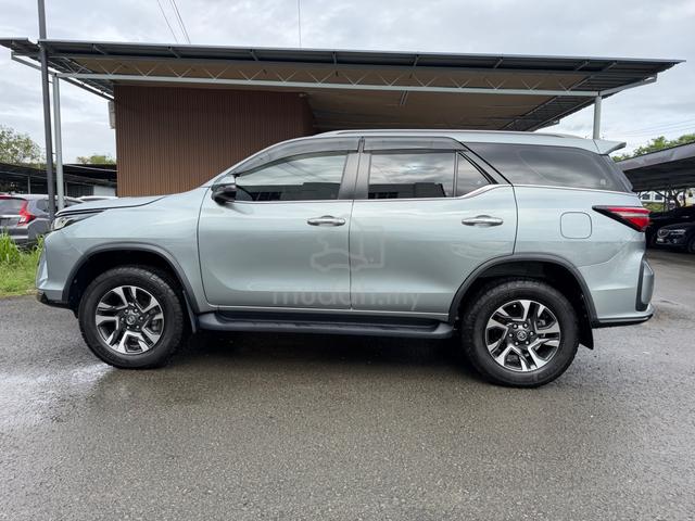 2022 Toyota FORTUNER VRZ 2.8L (A) - 4