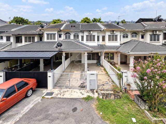 Partial Furnished Double Storey, Taman Bukit Mewah Phase 7 Kajang 1