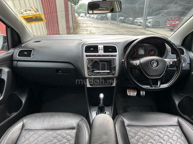 2017 Volkswagen VENTO 1.2 TSI HIGHLINE (A) - 4