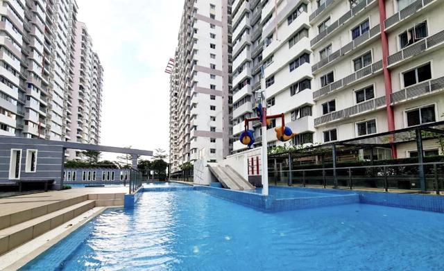 Koi Kinrara 1
