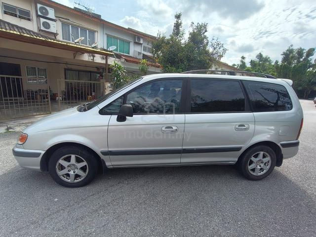 2003 Hyundai TRAJET 2.0 GLS (A) - 4