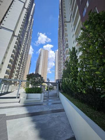 Residensi Sateria 1
