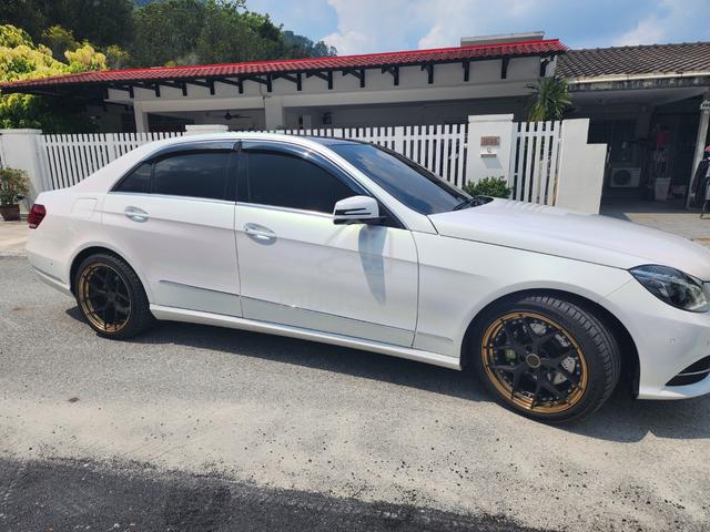 2014 Mercedes Benz E250 AVANTGARDE (CKD) 2.0 - 5
