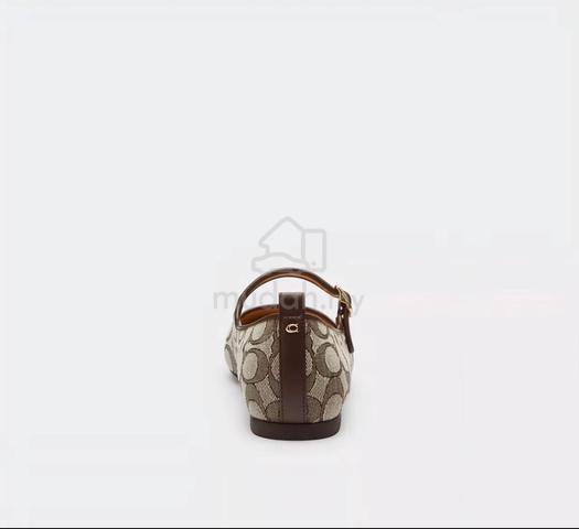 Carousel Image