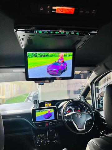 2018 Toyota NOAH 2.0 (A) - 5