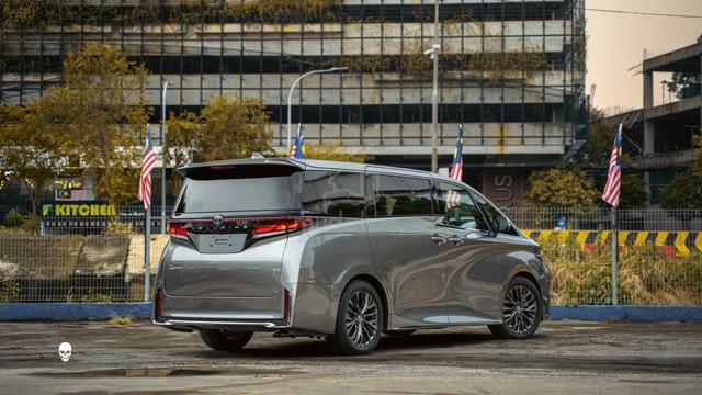 2025 Toyota Vellfire 2.4L Z-Premier - 2