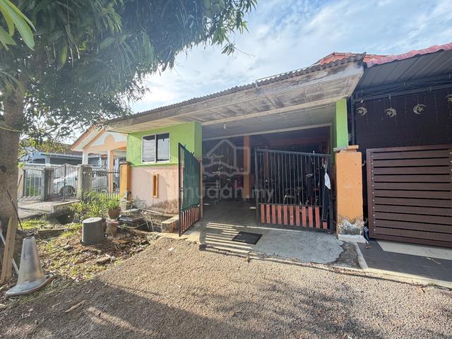[100% LOAN!!RENOVATED!!TIADA BOOKING] @ Taman Politeknik PD 1