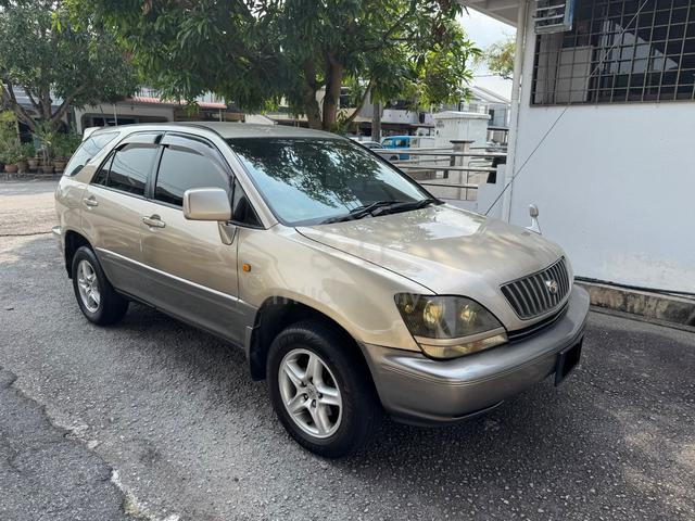 1998 Toyota Harrier 2.2 - 4 Speed (A) - 3