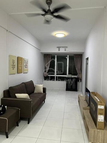 Akademik Suite 1