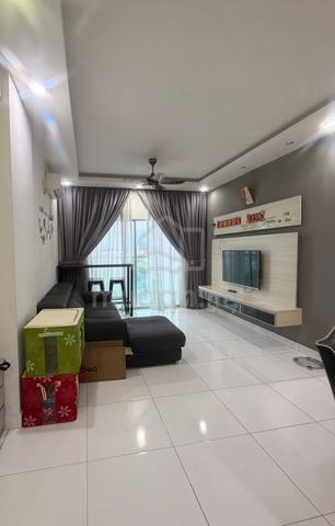The Twin Residences @ Tampoi 1