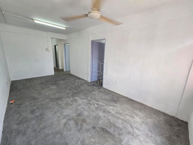 Bandar Damai Perdana (Low Cost) 1