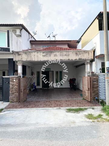 Fully renovated unit Taman serendah makmur serendah 1