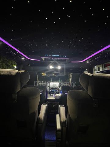 Toyota Vellfire 2.5 ZG DIRECT OWNER - 4