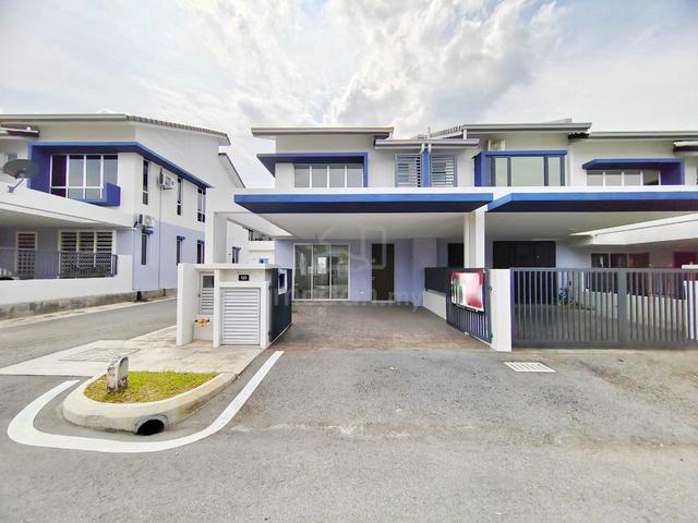 DARI 1600 Bulanann【Teres 2tingkat 24x70 + 4bed 4bath】Sepang 1